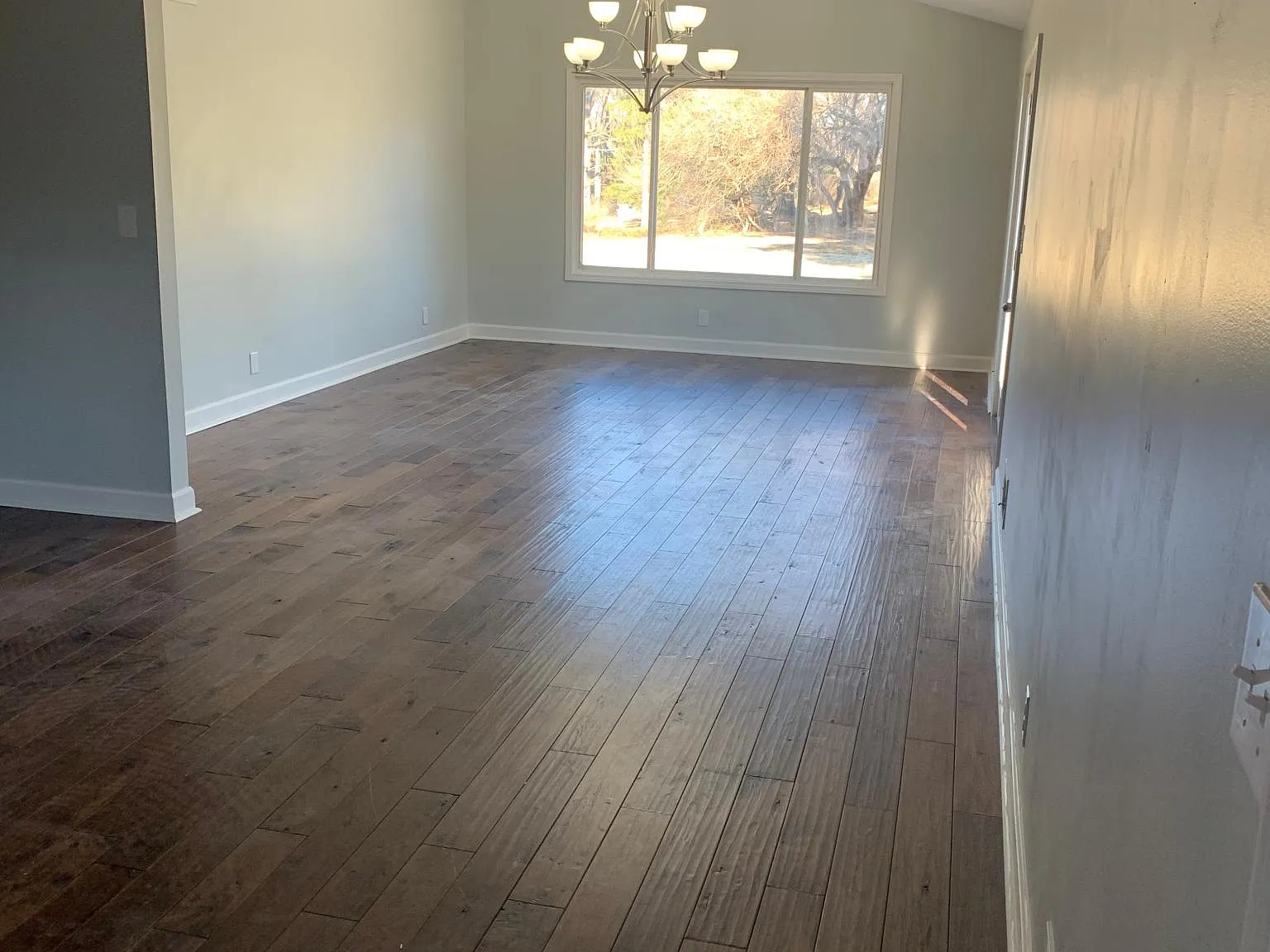 6415 Glenwood Rd — Photo 4