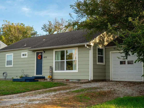 5731 SW Huntoon St, Topeka, KS 66604