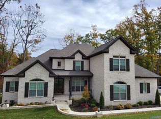 2 Preserve Loop Ct SE, Huntsville, AL 35803