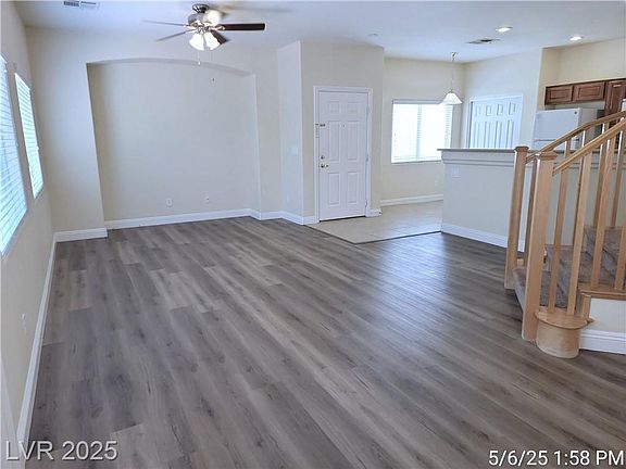 5th image of 10613 Petricola St Unit 102