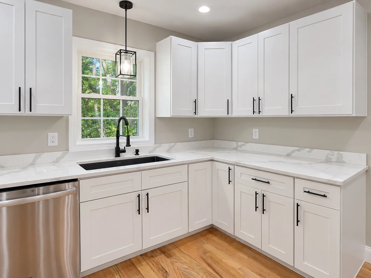 2 bed, 1224 sqft, $2,500 — Photo 3