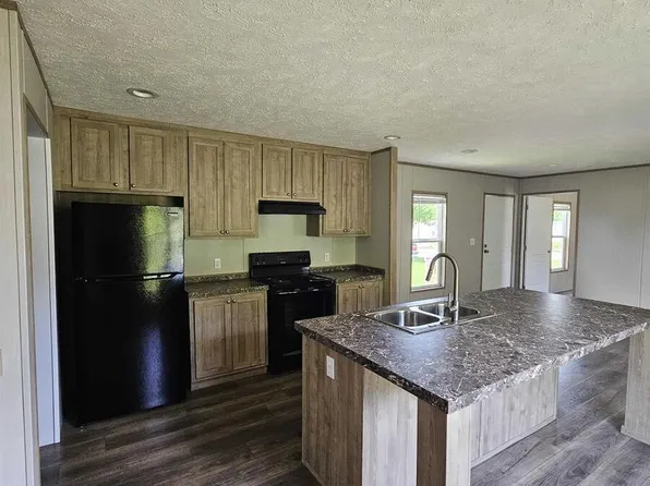2737 W Washington Ctr #141, Fort Wayne, IN 46818