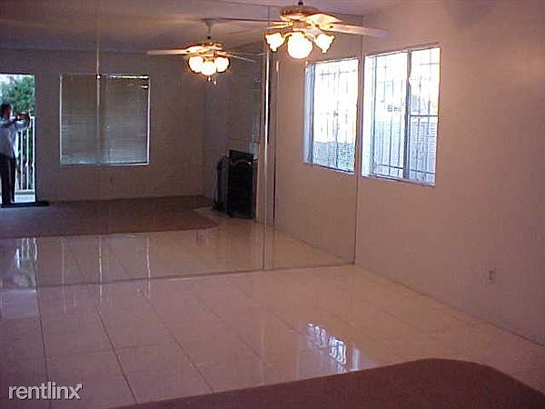 4395 Mayberry St. 001