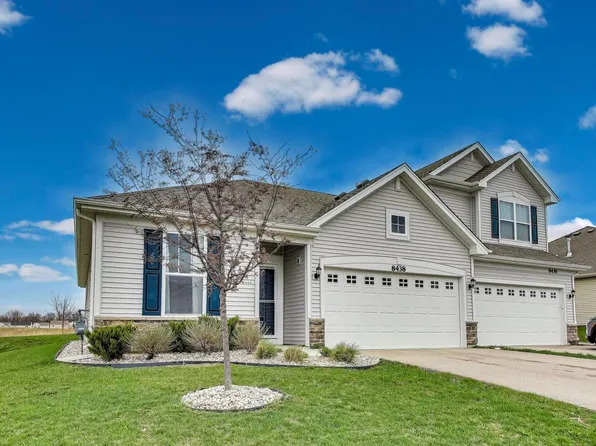 8438 Redbud Ct, Wonder Lake, IL 60097