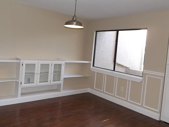 5th image of 892 Sunridge Dr #892