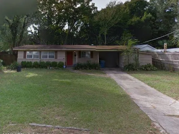 7542 Mayapple Rd, Jacksonville, FL 32211