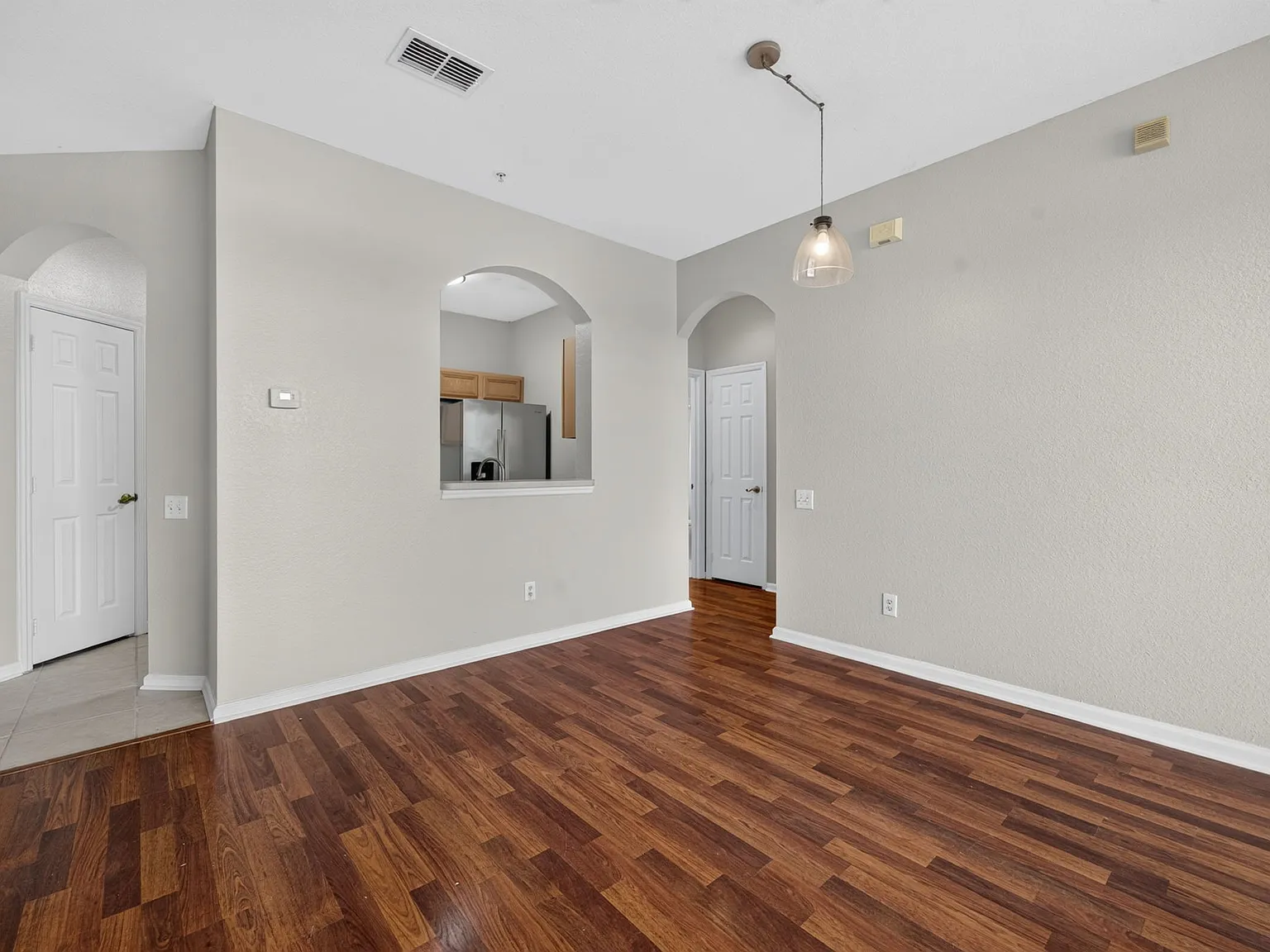 583 Brantley Ter — Photo 4