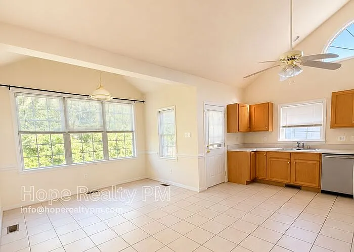 20308 Hickory Branch Dr — Photo 4