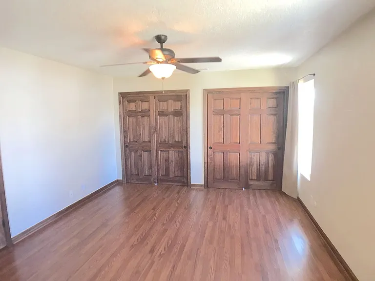 3621 Candlelight Dr NE — Photo 26
