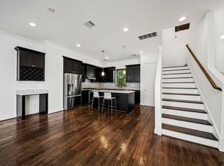 22 Hermann Park Ct, Houston, TX 77021