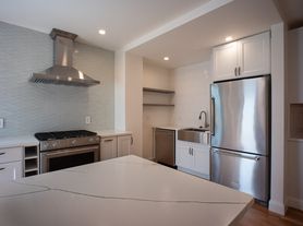 491 E 6th St, Boston, MA