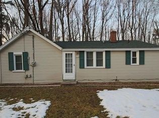 1240 Edgewood Ave, Stevens Point, WI 54481