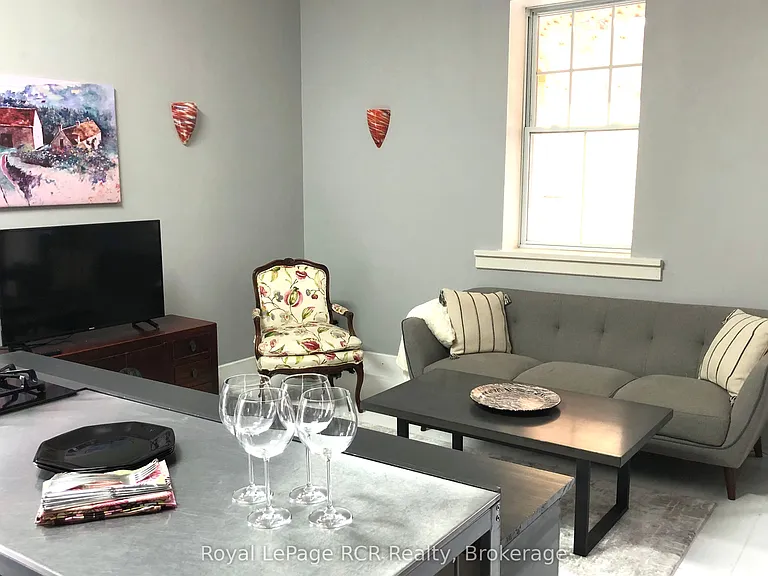536 Mill St #1 — Photo 6