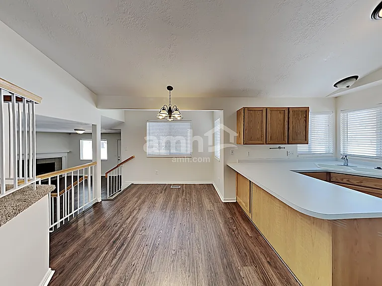 368 W 13165 S — Photo 7