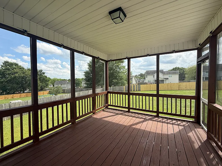 252 Wynngate Dr — Photo 16