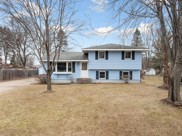 121 Yoho Dr, Anoka, MN 55303