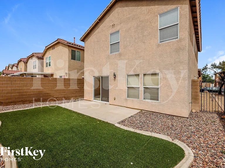 6245 Maidenhair Fern Ct — Photo 18