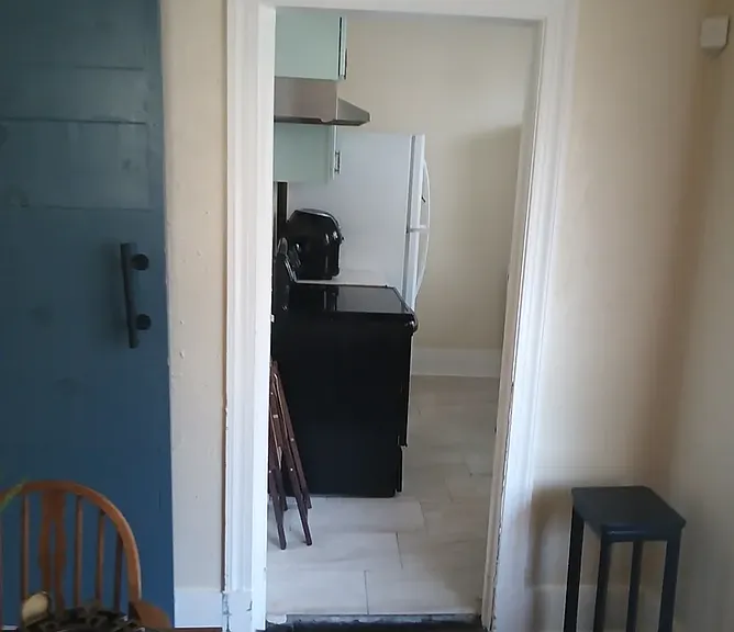 929 N Avalon St — Photo 5