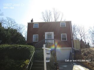 11807 Joan Dr, Pittsburgh, PA