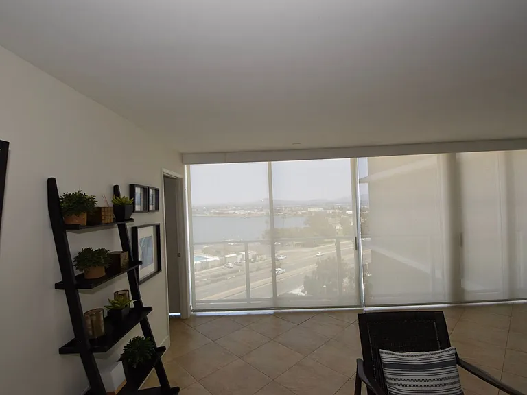1820 Avenida Del Mundo #805 — Photo 31