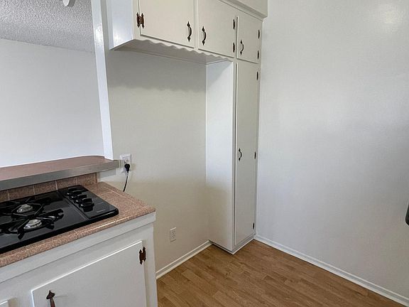 4th image of 517 N 21st St APT D