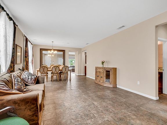 5th image of 59 Toscana Drive