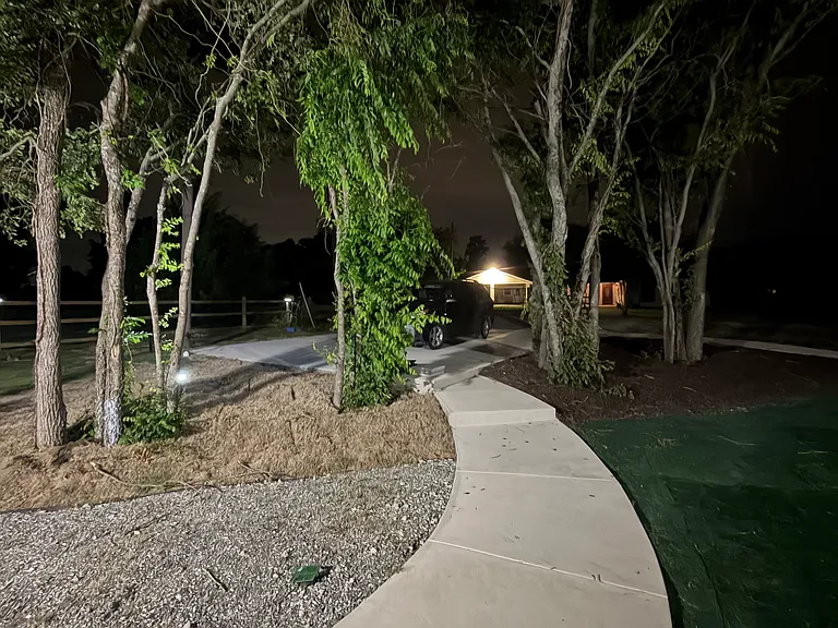 2411 Live Oak Rd — Photo 3