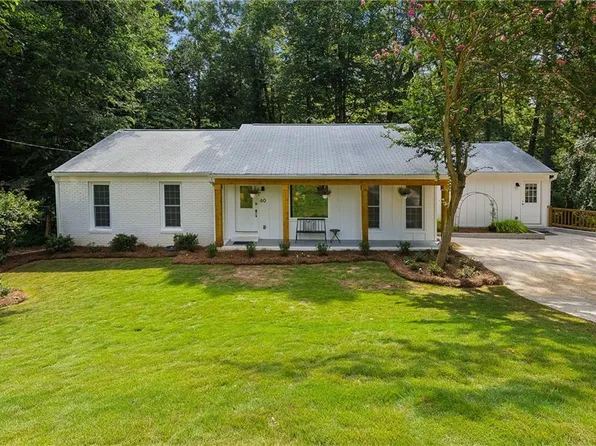60 Willow Springs Ln, Roswell, GA 30075