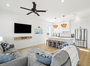 17418 Bristow, Galveston, TX 77554
