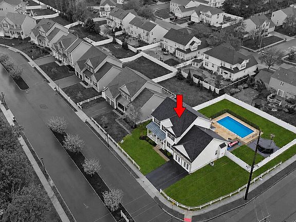 2nd image of 1 Prairie Lane
