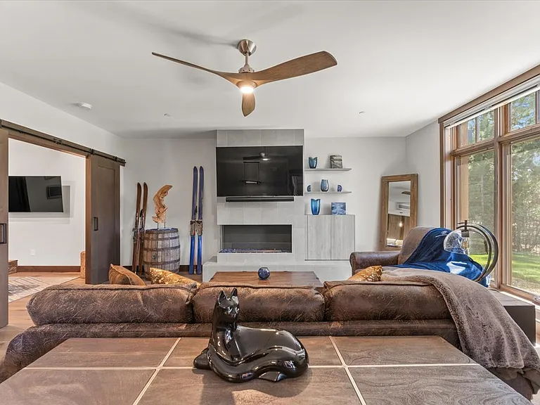 17 Beach Club Dr #207 — Photo 4