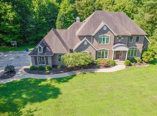 142 Whites Point, Bedford, IN 47421