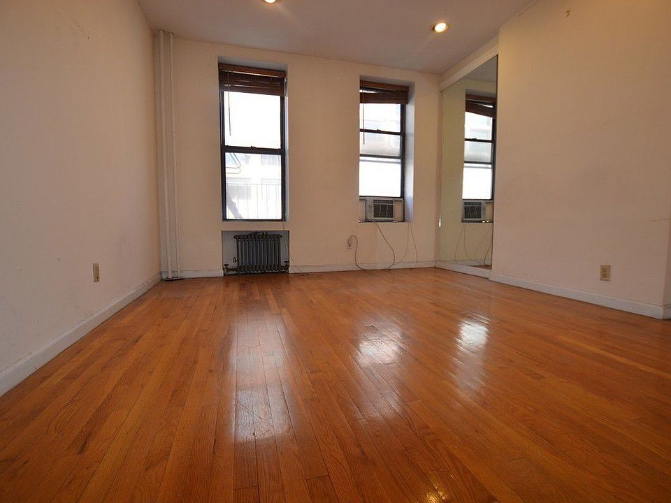 2nd image of 349 Amsterdam Ave #3F