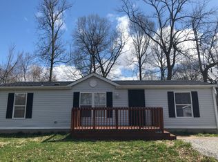 10849 N Lower Lake Shore Dr, Monticello, IN 47960