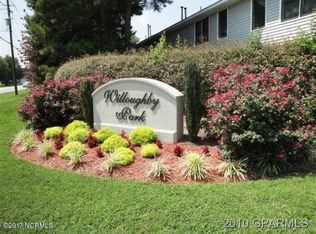 120 W Victoria Ct APT D, Greenville, NC 27834