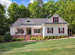 80 Falls Dr, Clayton, NC 27527