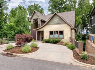 150 Riverview Dr, Asheville, NC 28806