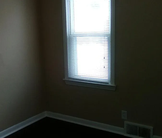 28728 Maple St — Photo 3