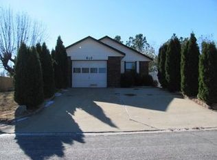 610 E Linden St, Rogers, AR 72756