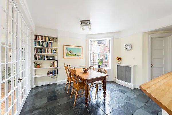 Sold by Town Residential | media 17