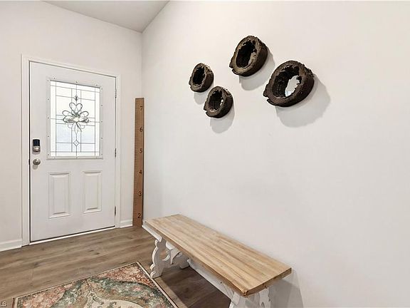 3rd image of 1197 Green Vista Way