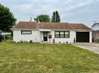487 Park Dr, Greenwood, IN 46143