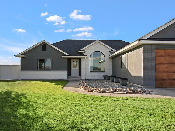 3rd image of 78 Pelican Dr