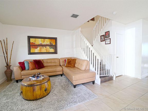 3rd image of 6012 Plum Pl #6012