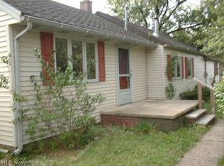 1787 Van Lynn Rd, Akron, OH 44306