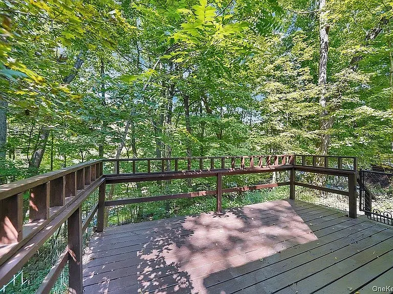 425 Old Dutch Hollow Rd — Photo 24