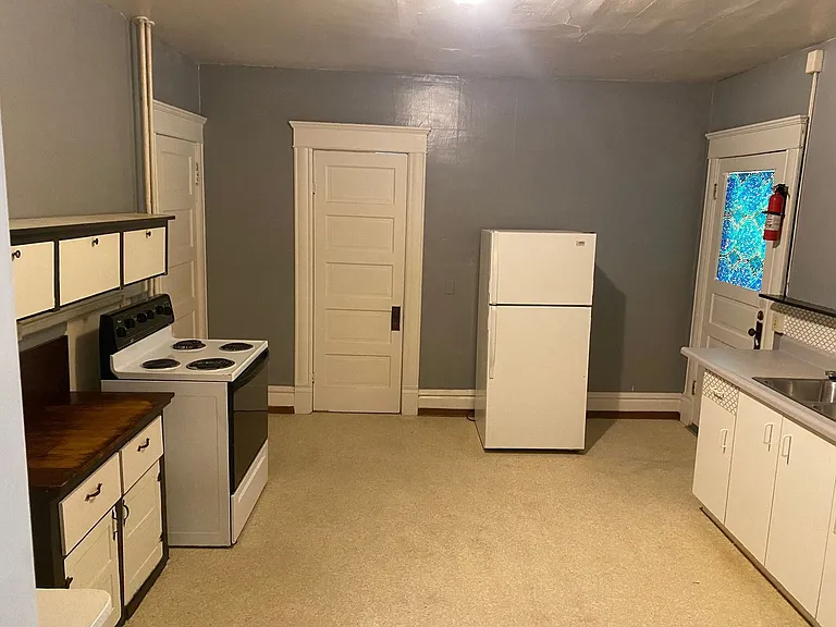 1654 Lincoln Street — Photo 15