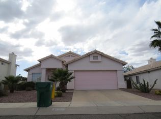 9025 N Silver Moon Way, Tucson, AZ 85743