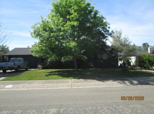135 S Fairmont Ave, Lodi, CA