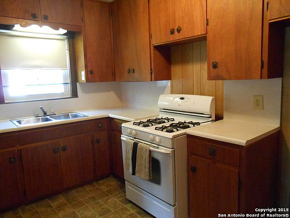 3rd image of 750 McDougal Ave